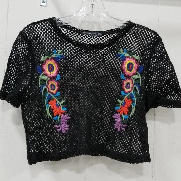 Zara Black Mesh Crop Top with Floral Embroidery. Size M - Picture 1 of 4